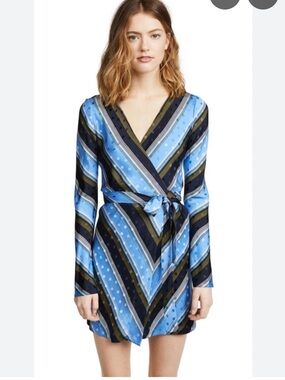 Diane Von Furstenberg Silk Blue Striped Wrap Mini Dress size 10